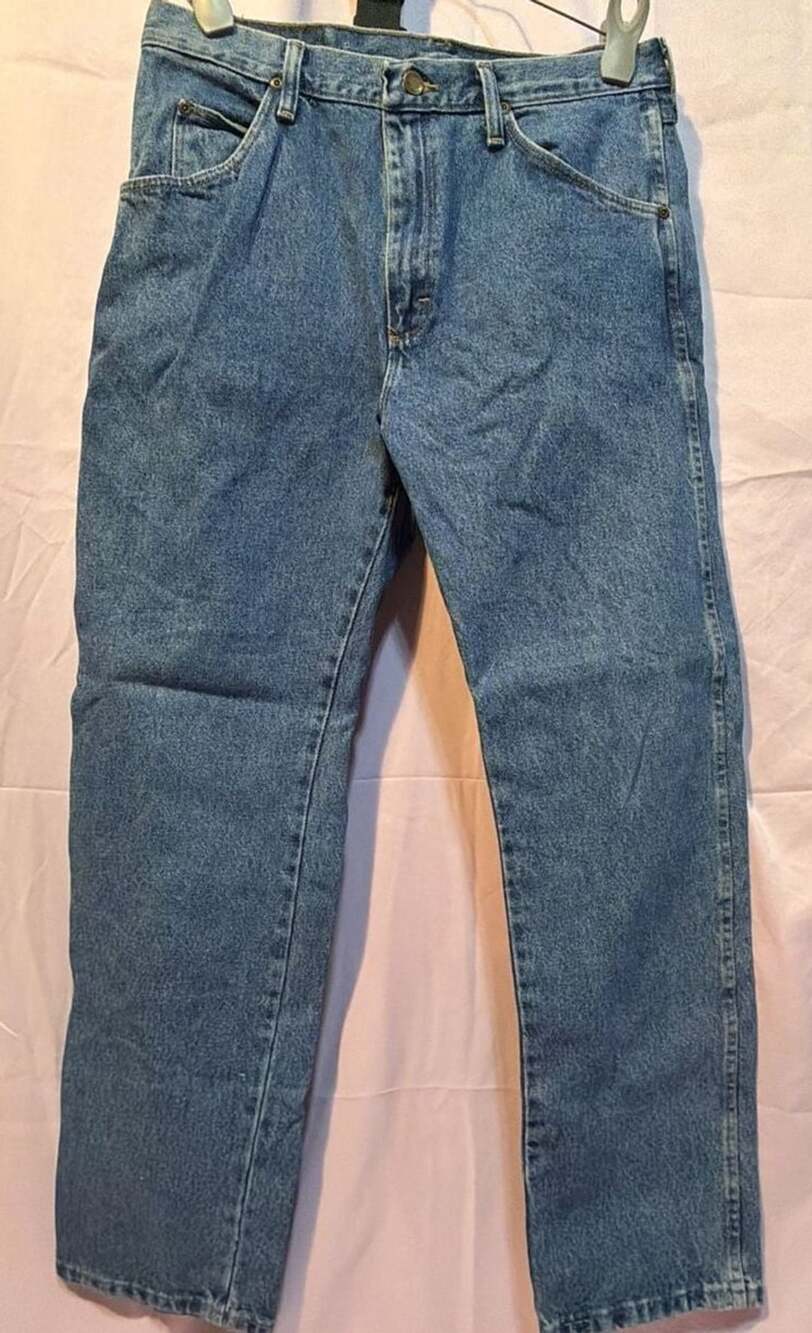 Wrangler Relaxed Fit Jeans Size 32x30 Blue Cotton